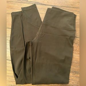 Lululemon Wunder Under high rise legging